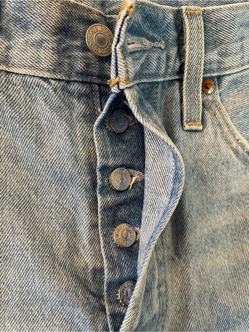 Levi’s Light Blue Distressed Denim Shorts - Women's High-Rise Cutoff - Picture 6 of 8